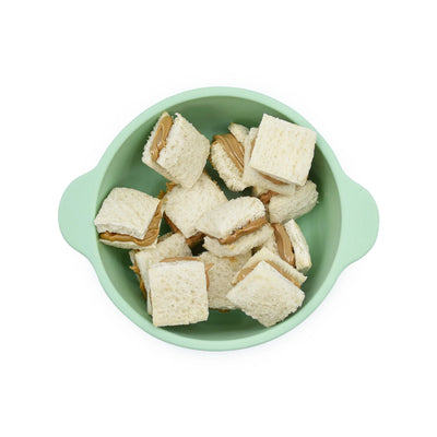 Melii bite sized sandwich cutter