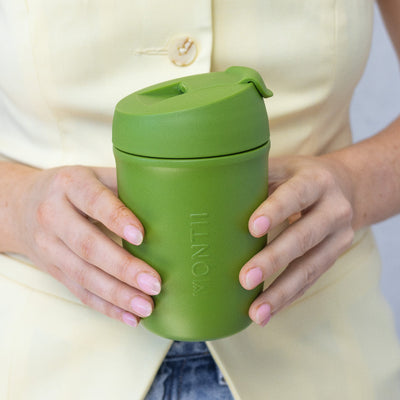 MontiiCo travel cup- pickle