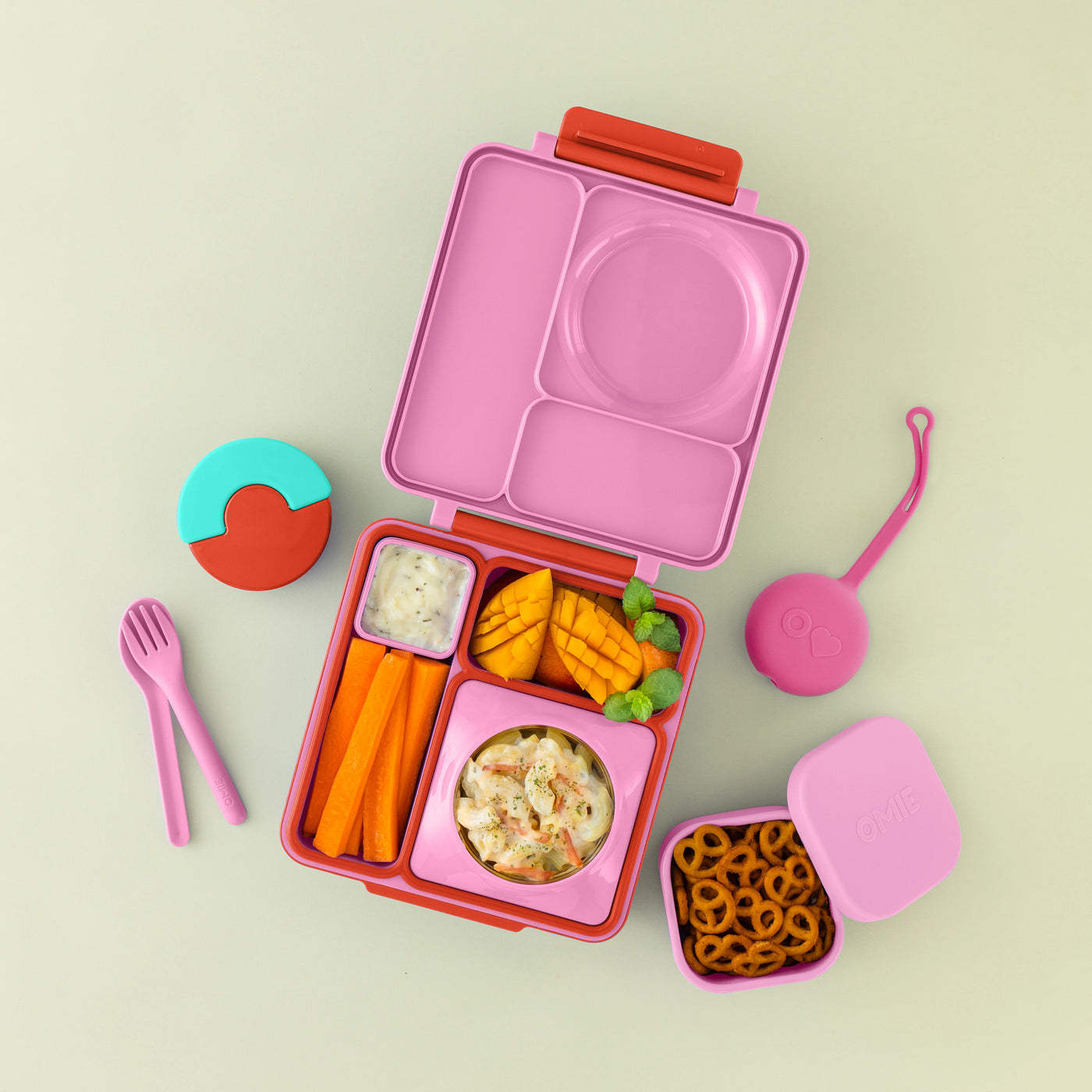 OmieBox Bento Lunch Box, Pink Berry