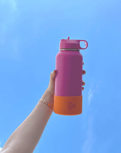 The Somewhere Co. Water Bottle - 1L Bubblegum