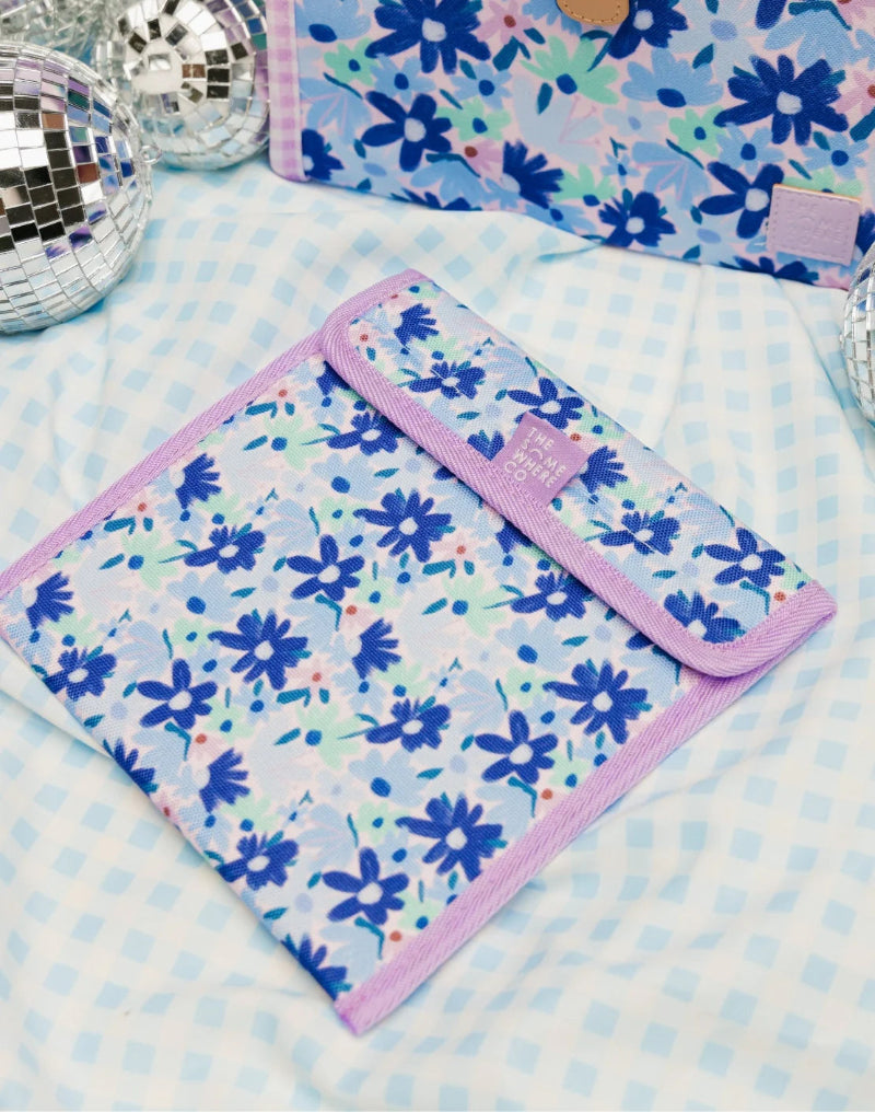 The Somewhere Co Snack Bg- Blue Meadow