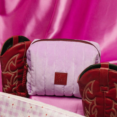 The somewhere co velvet cosmetic case- lilac