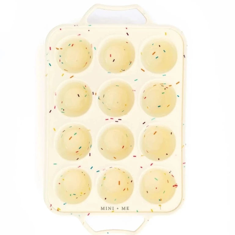 Mini Plus Me Muffin pan 12