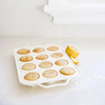 Mini Plus Me Muffin pan 12