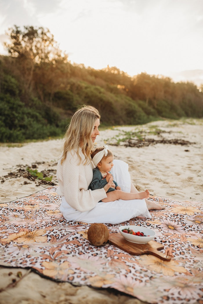 Kollab Picnic Mat - Leopard Floral