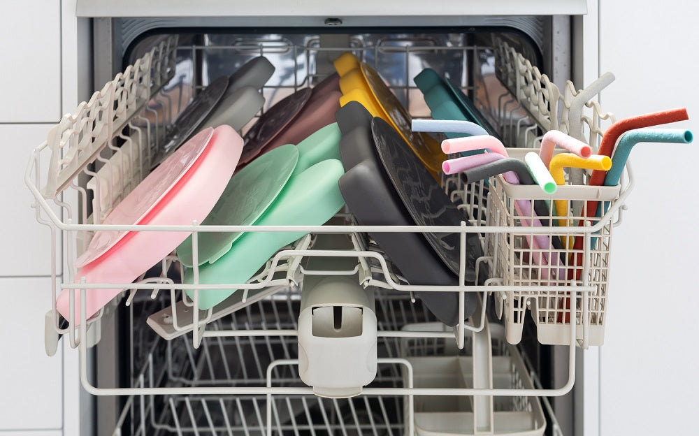 We Might Be Tiny Stickie Plates in Dishwasher